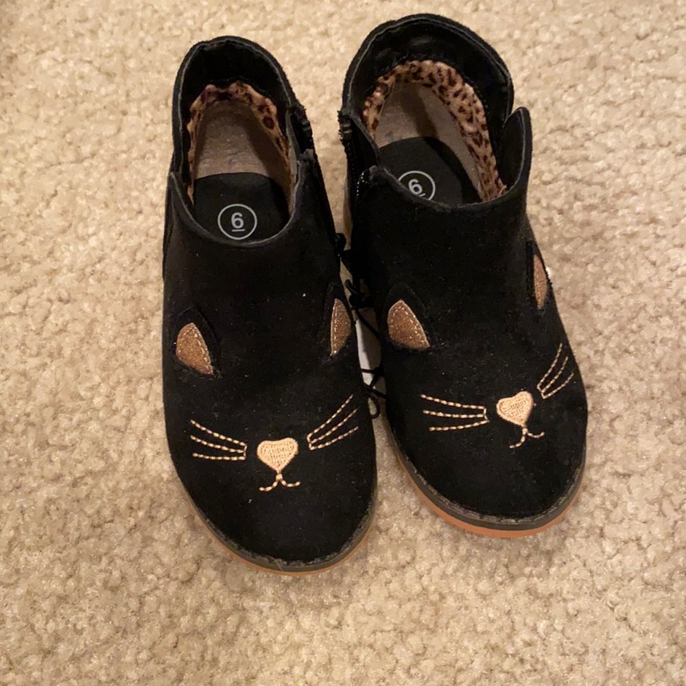 Toddler girl cat and jack boots